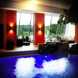 Wellnesshotel Heinz im Westerwald - Hallenbad